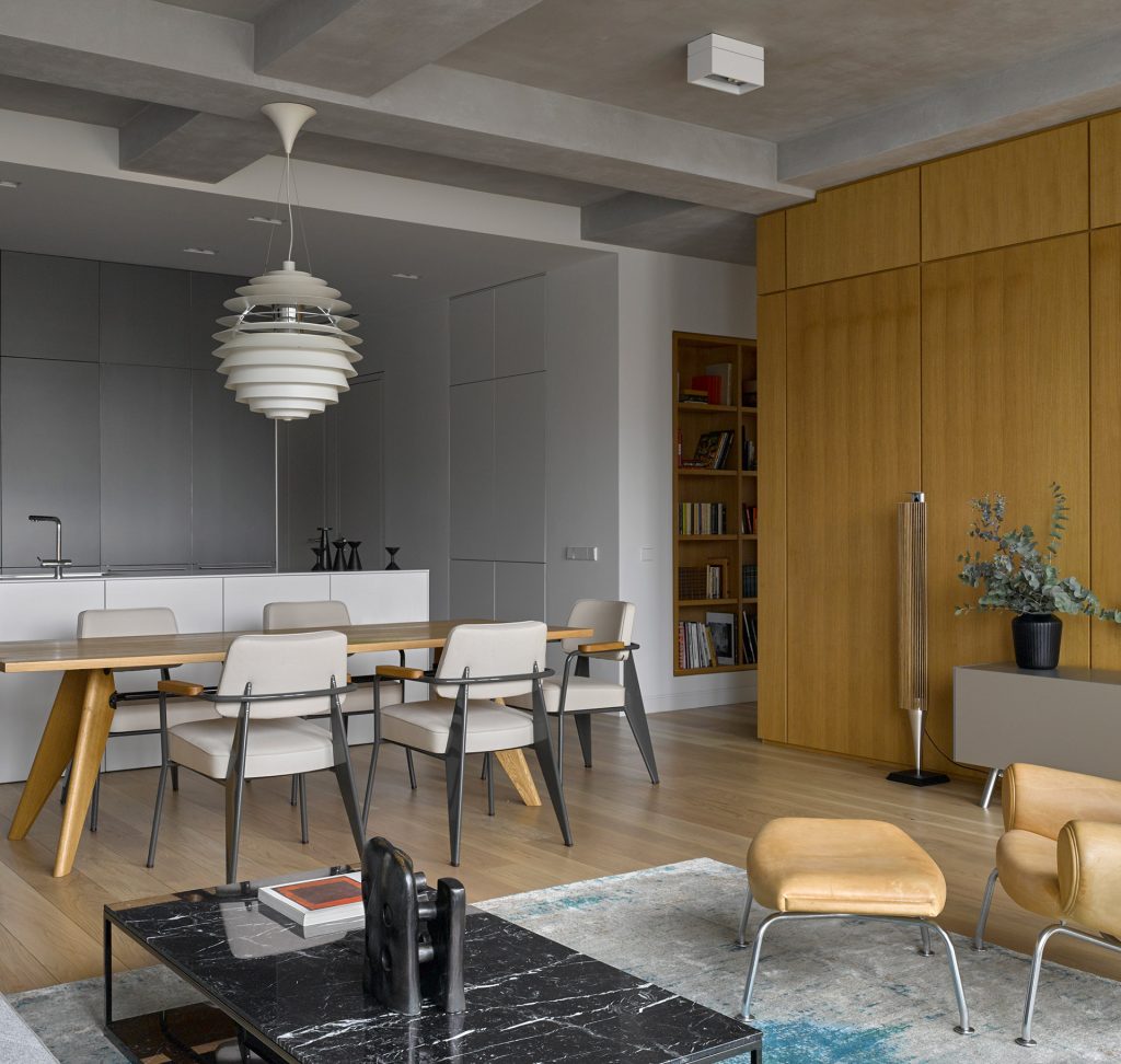 Thoughtful minimalism for connoisseurs of art. Thoughtful minimalism for connoisseurs of art.